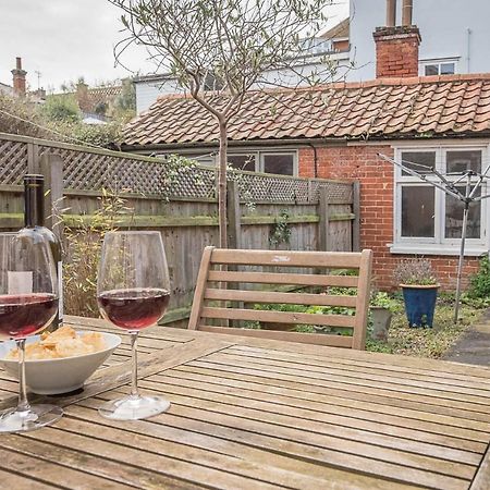 Pelican Cottage, Aldeburgh Bagian luar foto